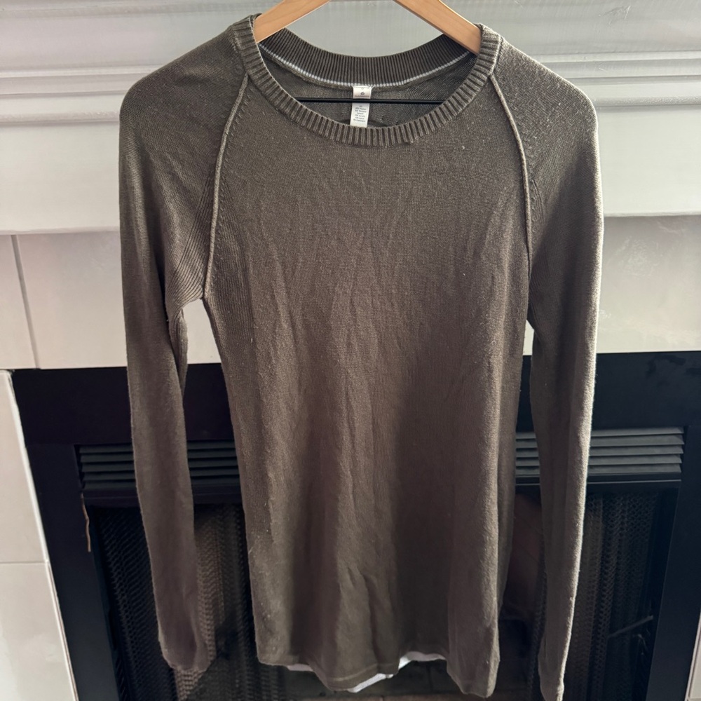 Lululemon Sunshine Coast Cashmere Blend Knit Top Sweater Fatigue Green Size 6